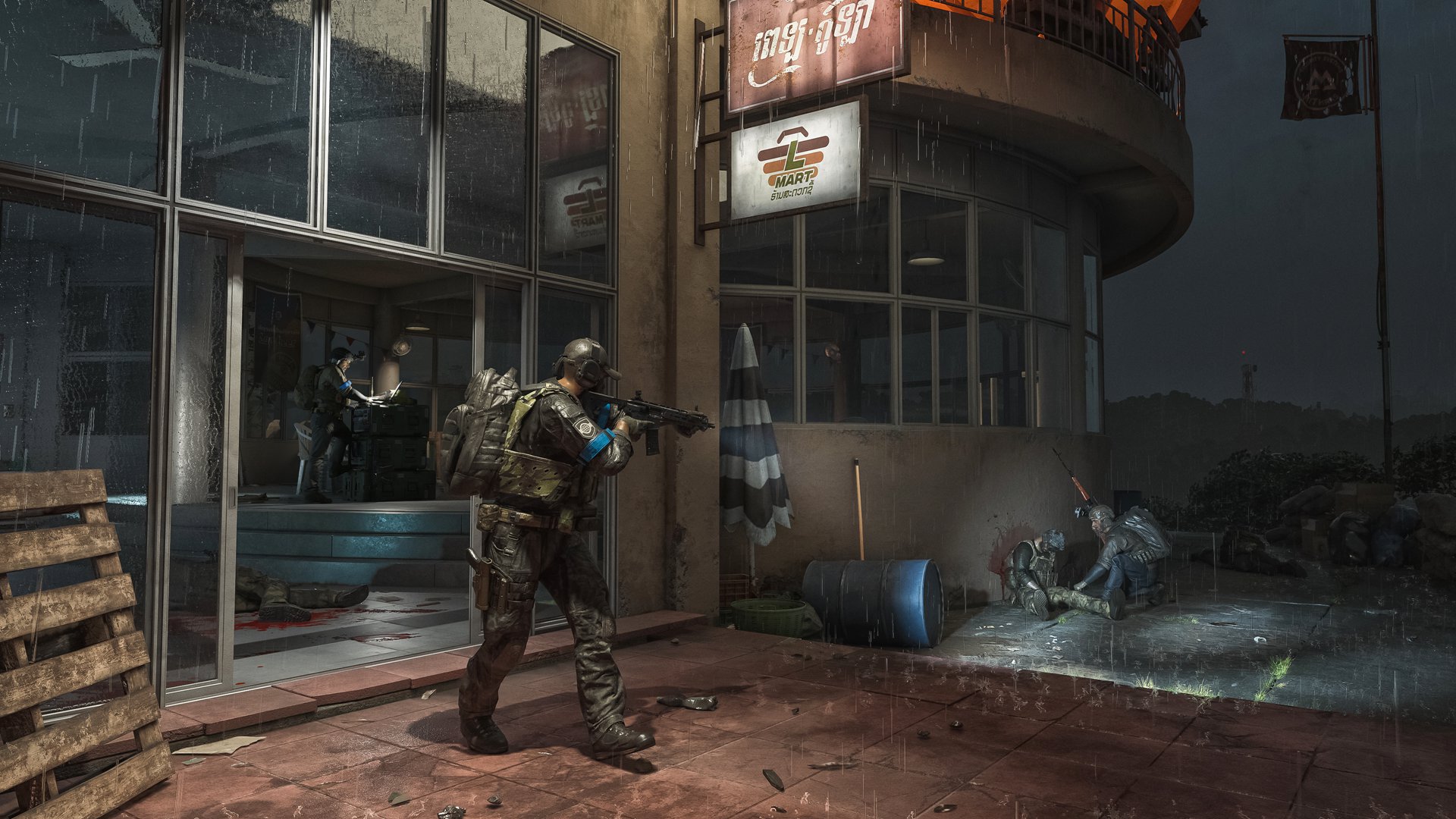 02-Capturing-a-COP-in-the-Storm