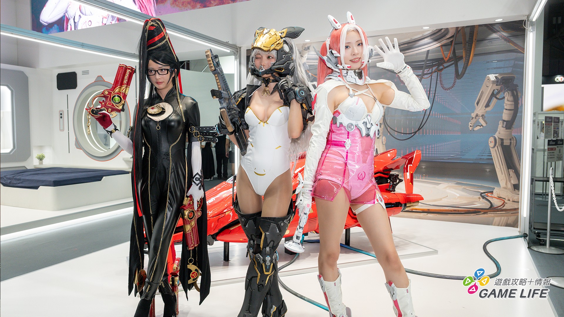 TGS2025_showgirl_037