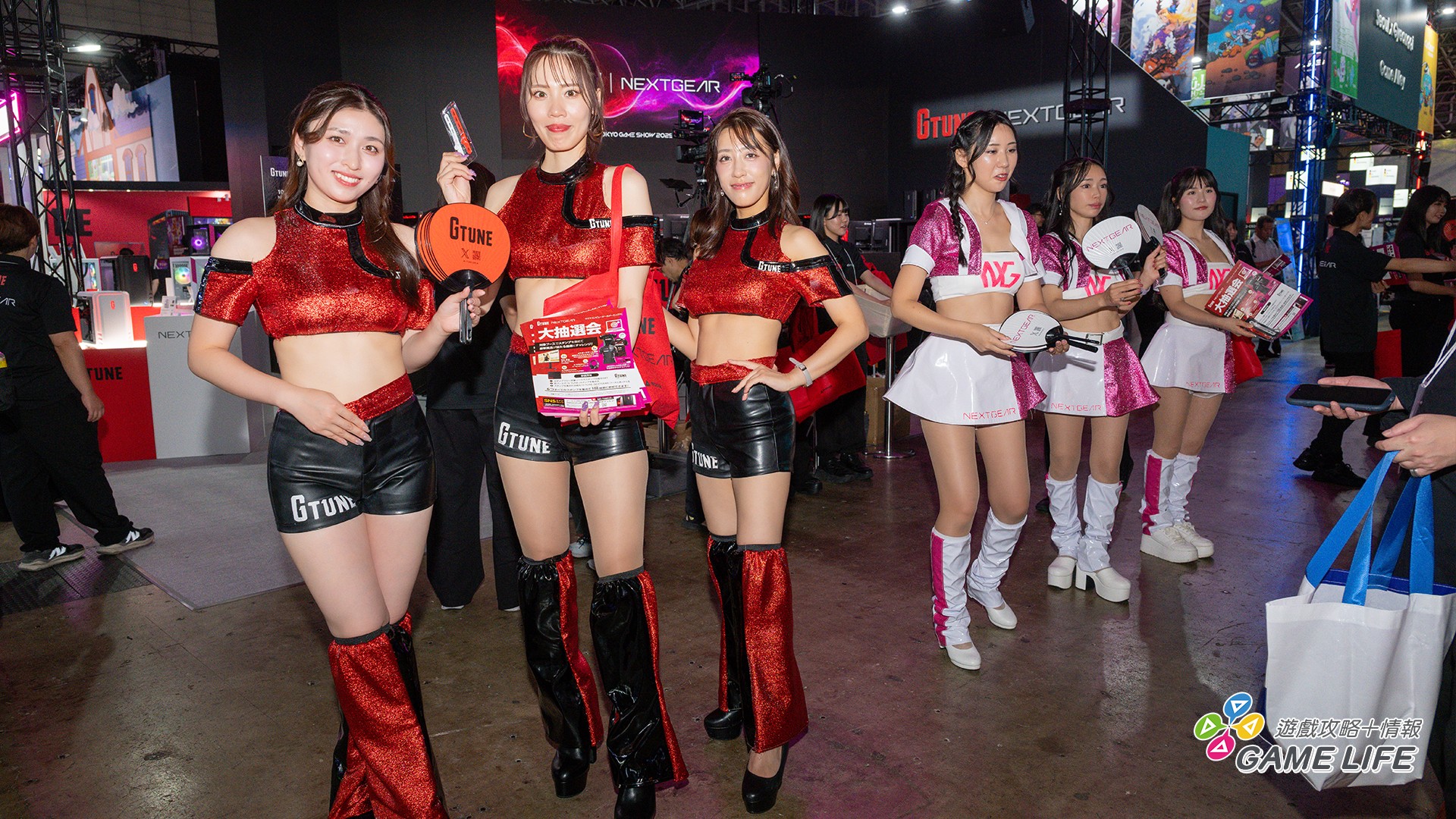 TGS2025_showgirl_038