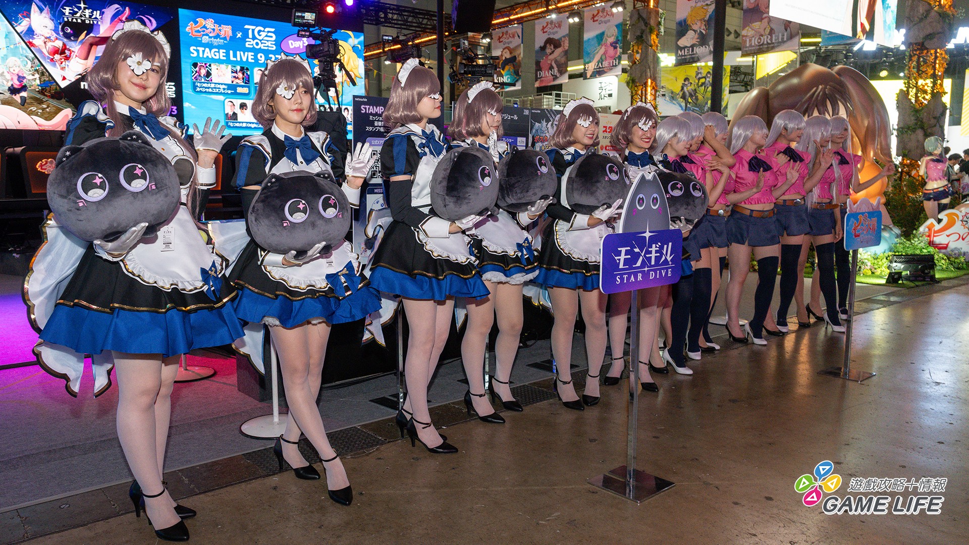 TGS2025_showgirl_040