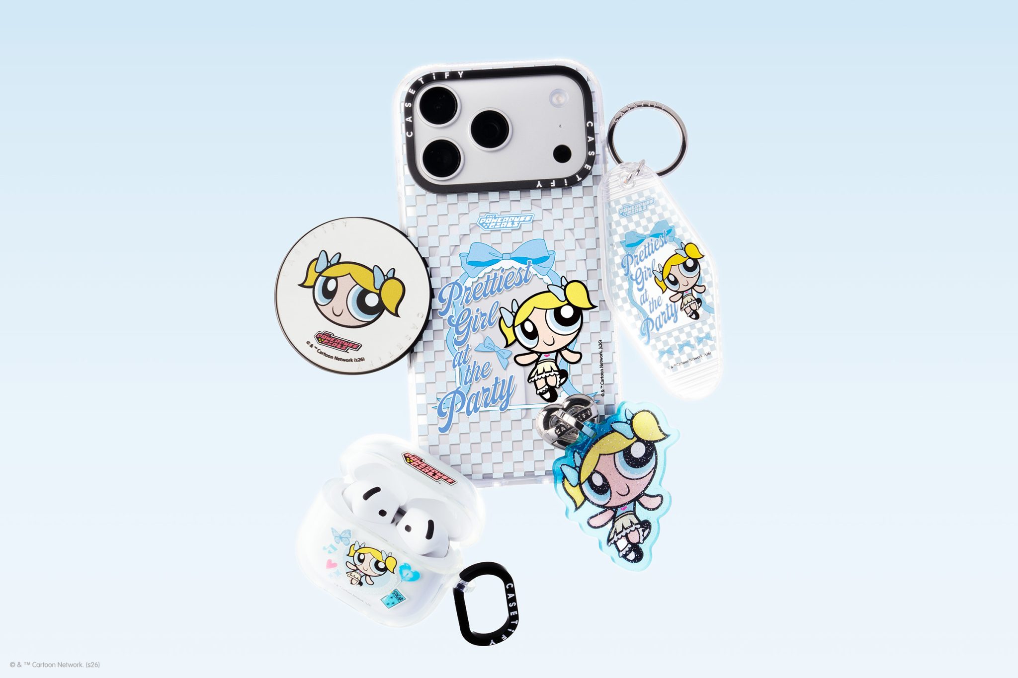 圖2. 飛天小女警 x CASETiFY 聯名系列推出一系列少女心爆棚的電子配件，邀請粉絲一起讓「可愛」成為日常生活中的超能力