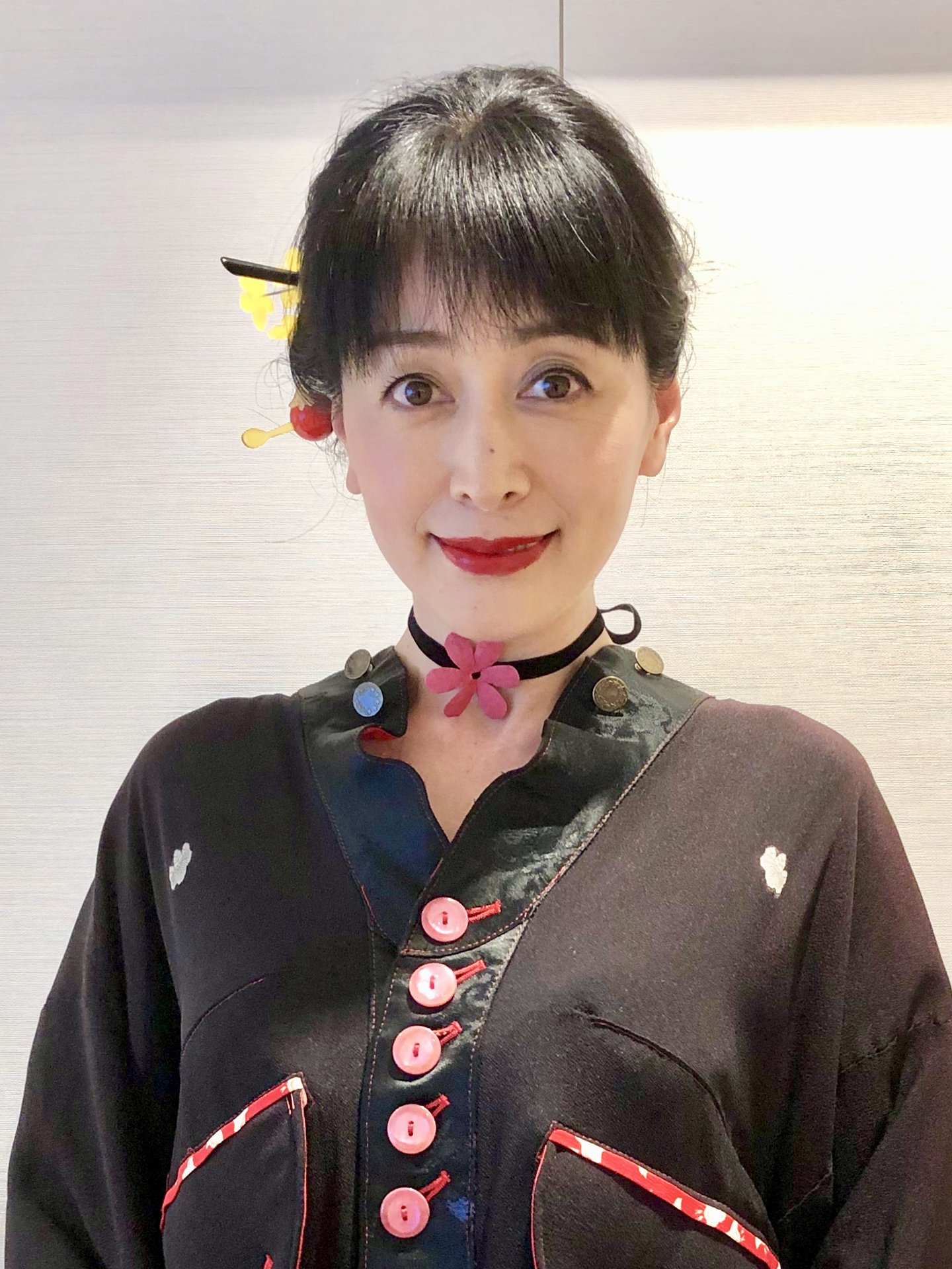 横山智佐、宣材