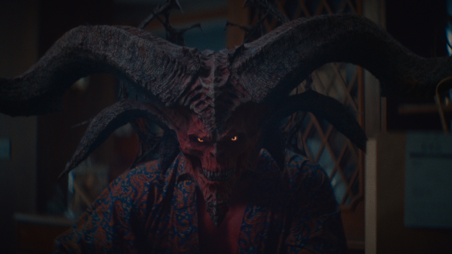 暴雪娛樂攜手台灣知名導演尹國賢及擁有30年影像資歷的藝術總監蔡珮玲共同創作台灣限定《憎恨之王》史詩級宣傳影片