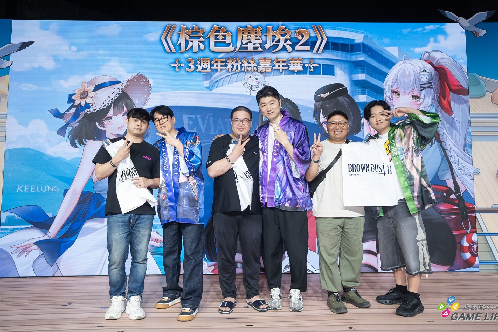 02_《棕色塵埃2》PD李浚熙、事業部長 金鍾鎬、美術總監 色紙韓惺賢 於舞台與玩家同樂