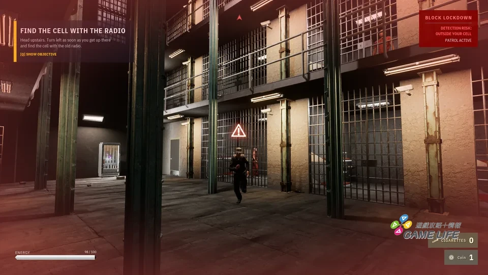 《PROCEDURE ZERO》監獄牢房與收音機場景