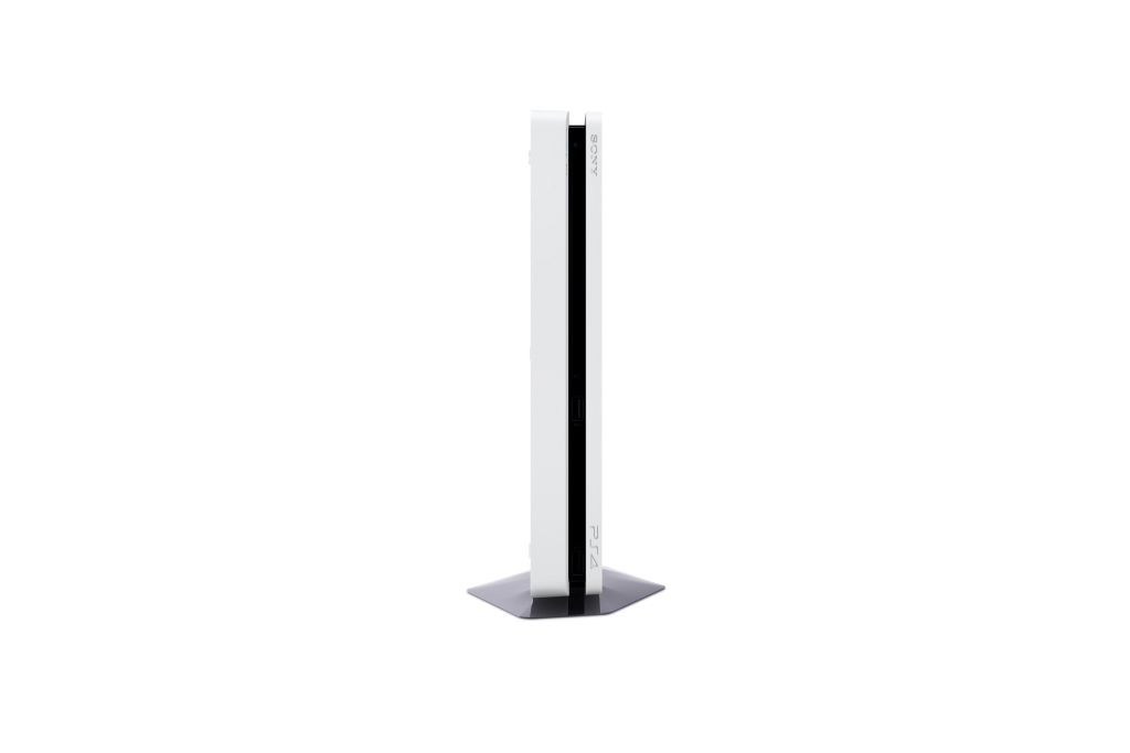 PS4_2000_White_07.jpg