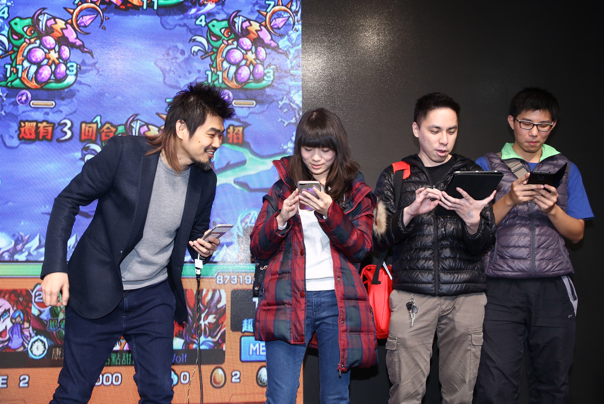 日本手遊教父之稱的怪物彈珠製作人木村弘毅重量現身TGS會場,舉辦首次玩家見面會,現.jpg