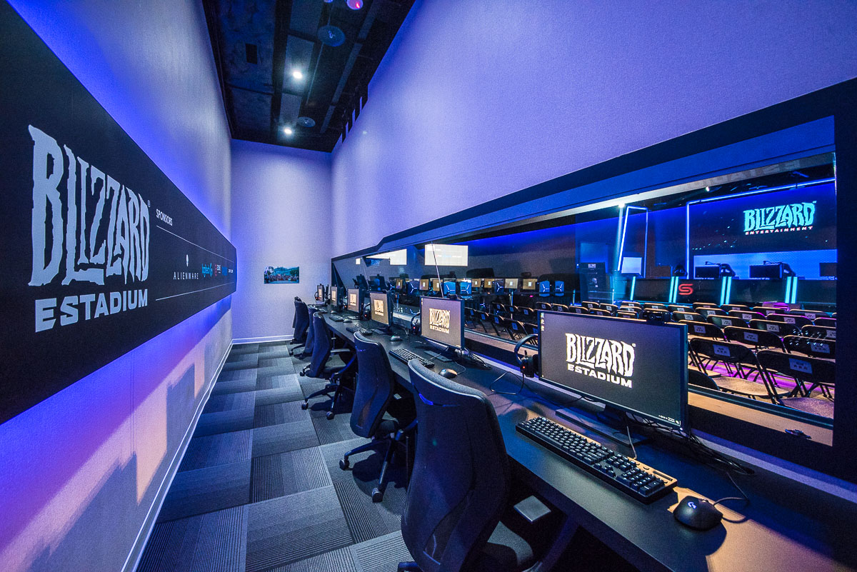 Blizzard Estadium實況屋.jpg