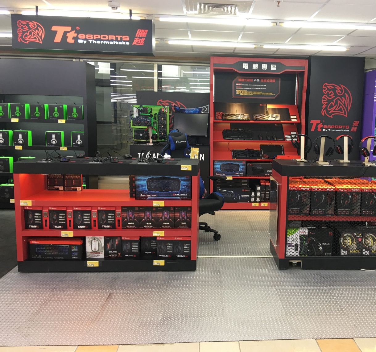 曜越電競Tt eSPORTS-電競專區_1.JPG