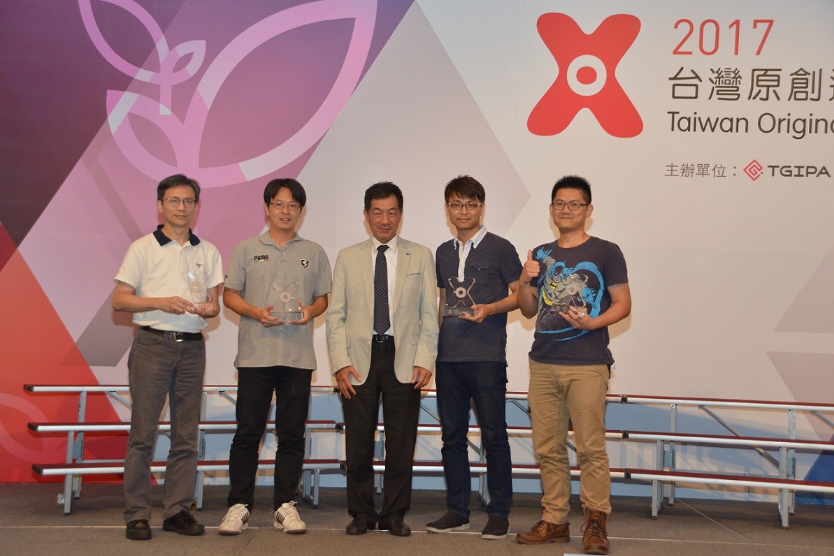 05_綜合遊戲組與行動遊戲組 入圍獎:宇峻奧汀、唯晶數娛、鈊象電子.jpg.jpg