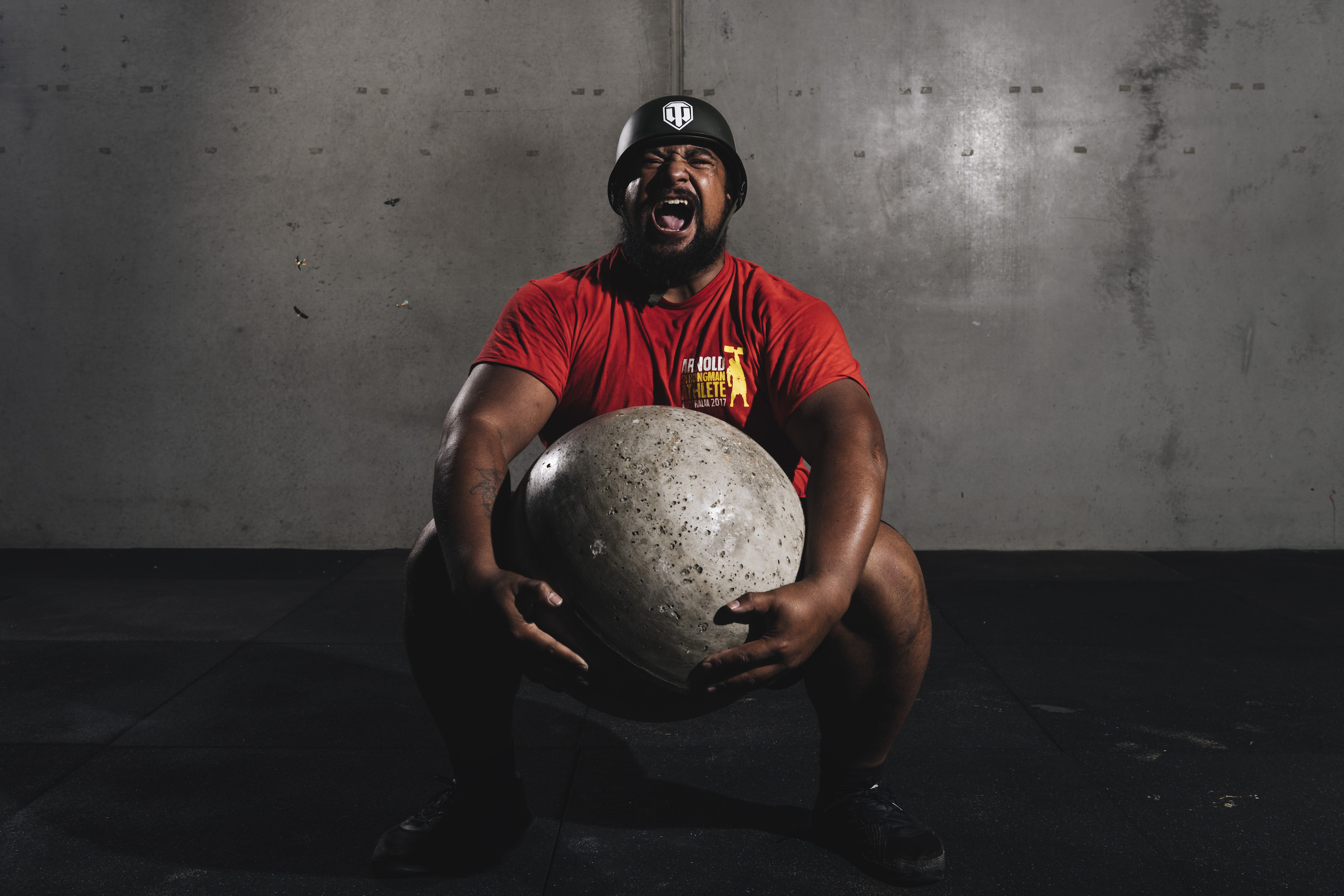 World of Tanks - Arnold Pro Strongman Eddie Williams 3.JPG
