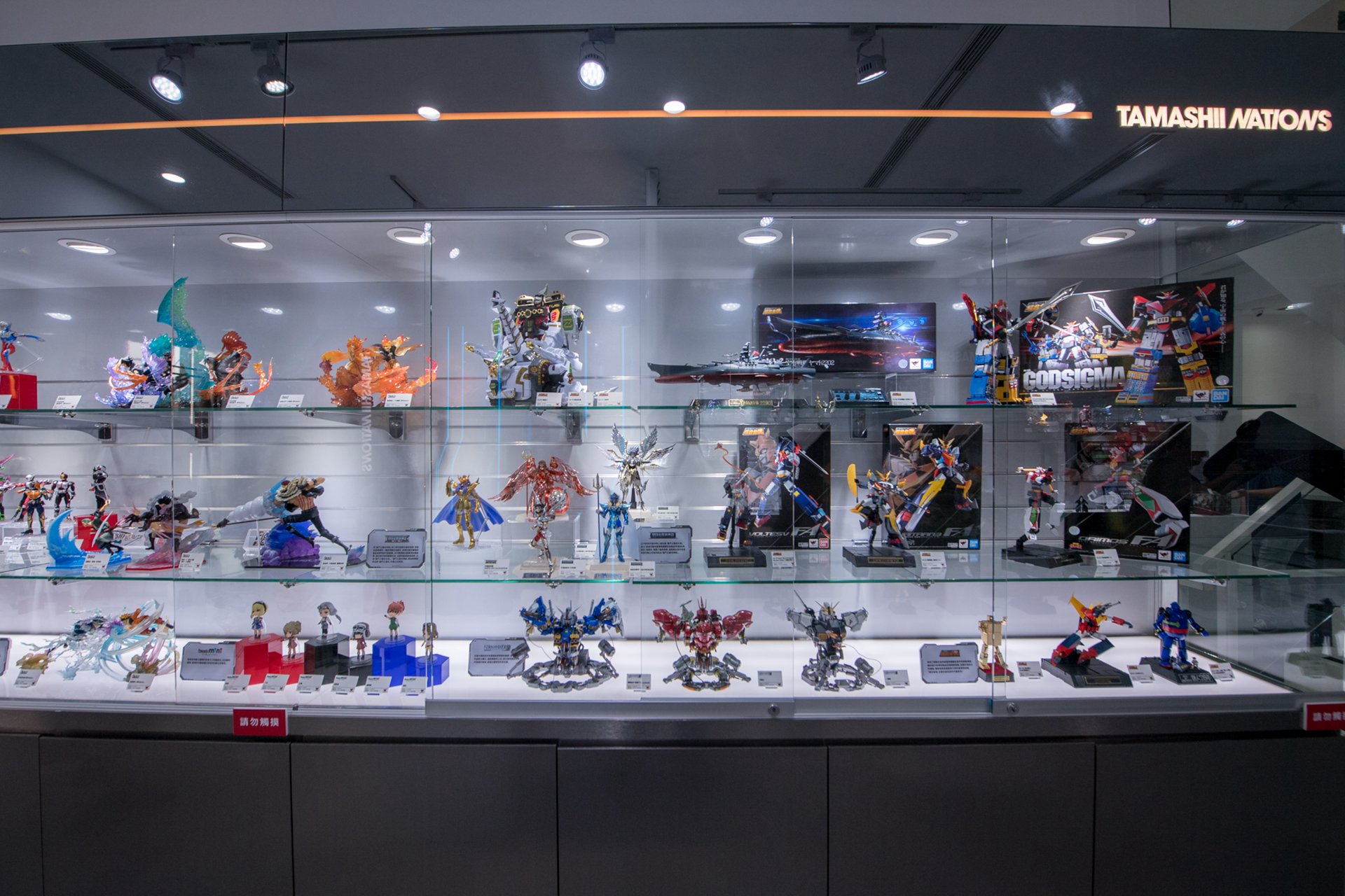 (圖說3):TAMASHII NATIONS旗下重點系列商品盡收眼底.jpg