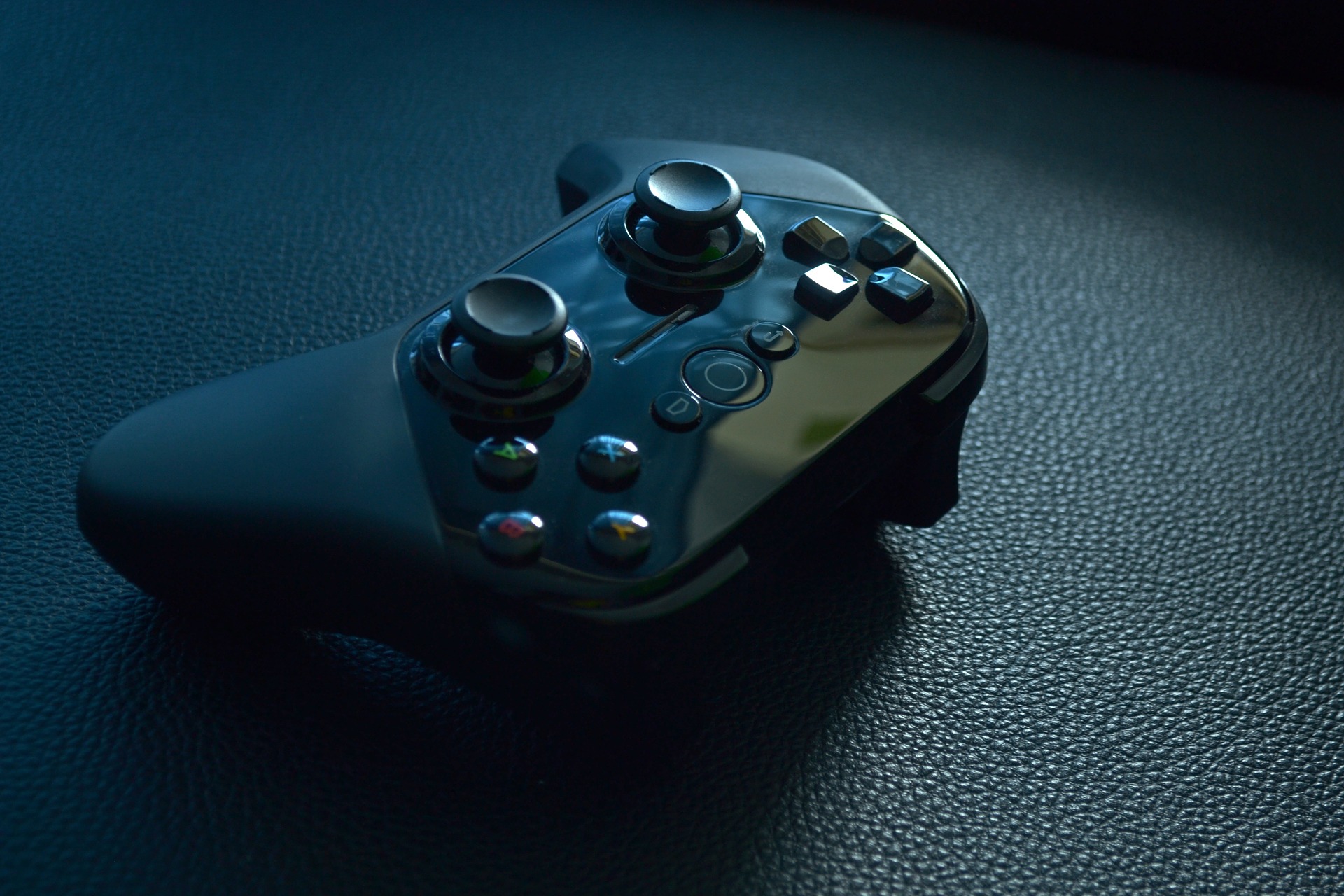 android-tv-game-controller-1535038_1920.jpg