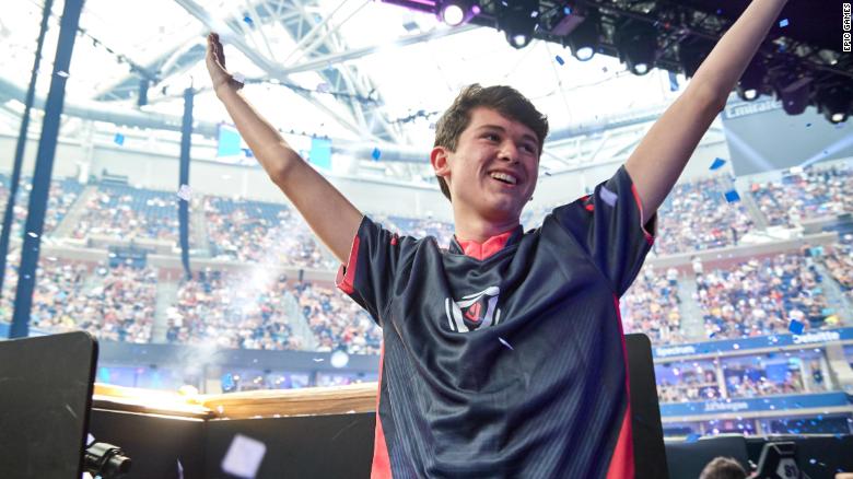 190728182620-01-fortnite-world-cup-0728-exlarge-169.jpg